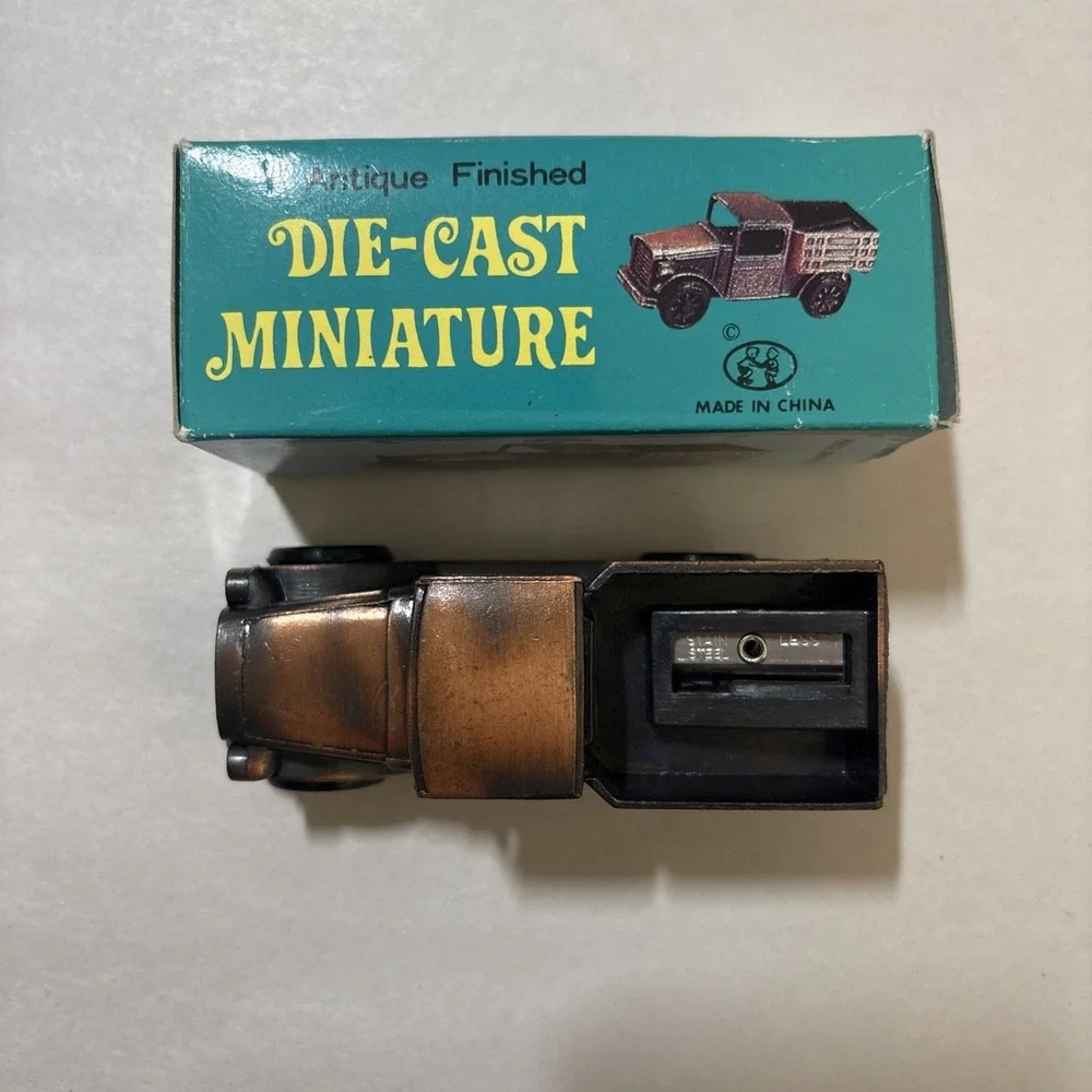 Bronze Die-Cast Classic Truck Collectible Pencil Sharpener/w Box EUC